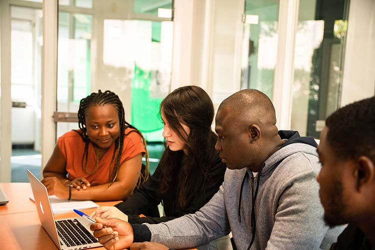 Concours école de commerce Excelia