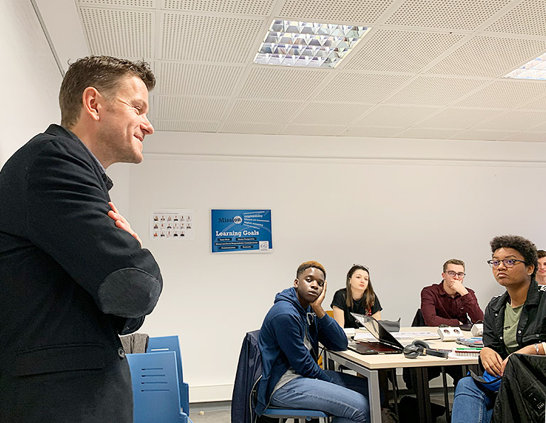 Sébastien Chévrier lance le workshop