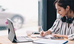 Bachelor Business Development & Negotiation en ligne : lancez votre carrière commerciale