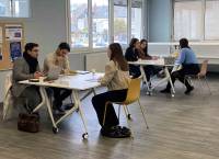 étudiants en forum entreprises