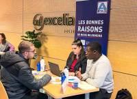 étudiants en forum entreprises