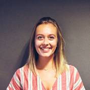 Clara Devèze - étudiante entrepreneuse